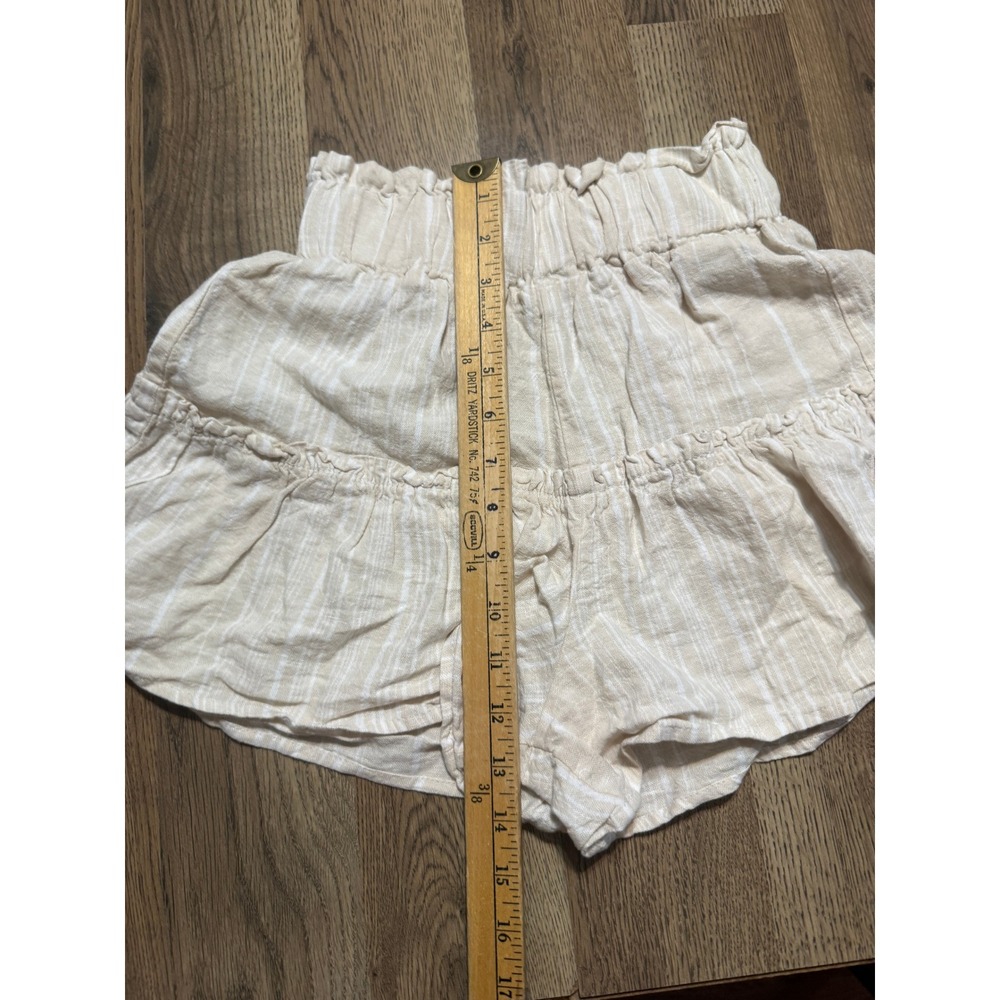 Vanilla Star Shorts Women XS Beige Juniors Linen Blend Striped Tiered Excellent - Picture 11 of 12